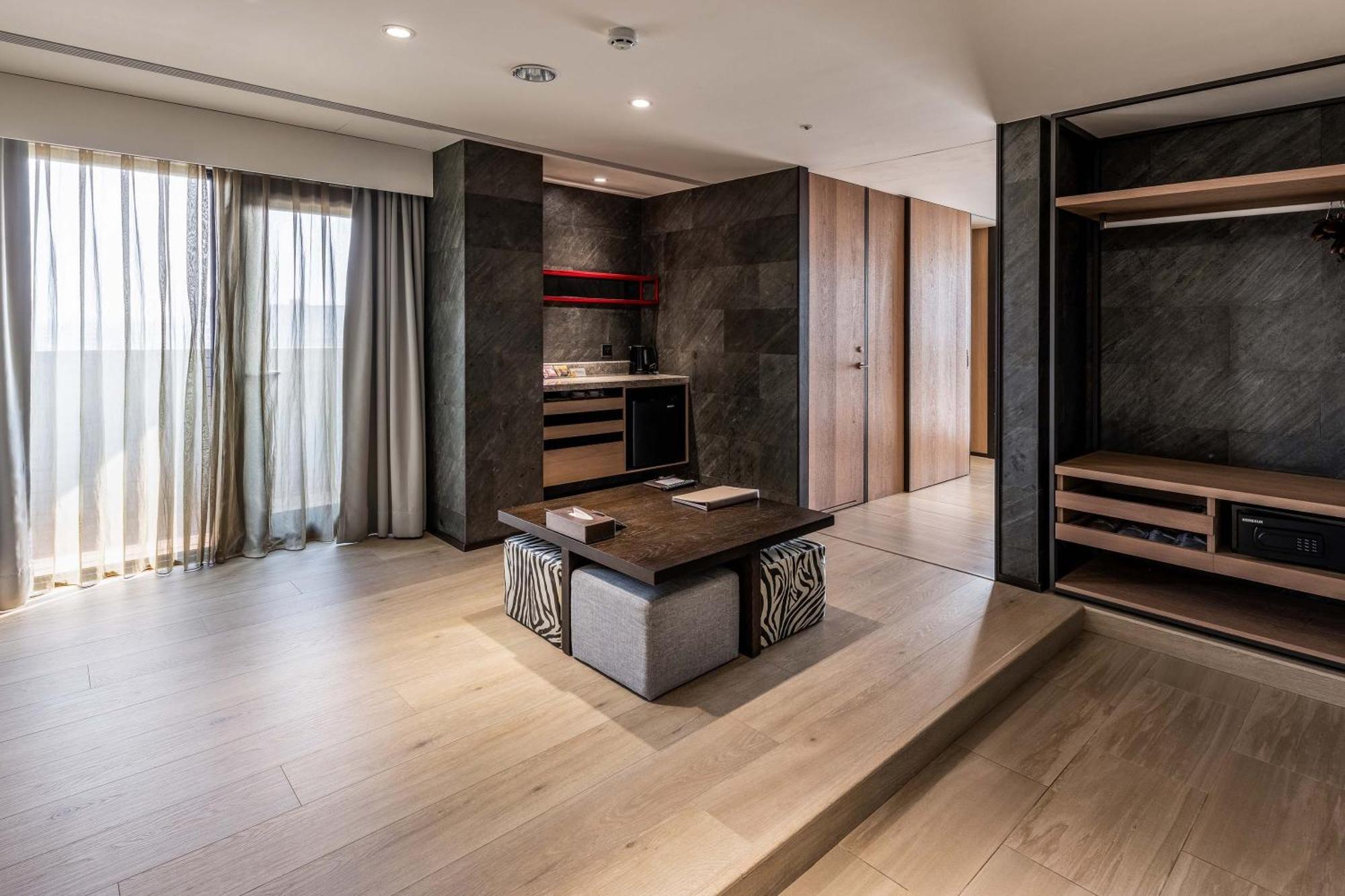 Hsin Hotel นครเจียอี้ ห้อง รูปภาพ A suite at the hotel